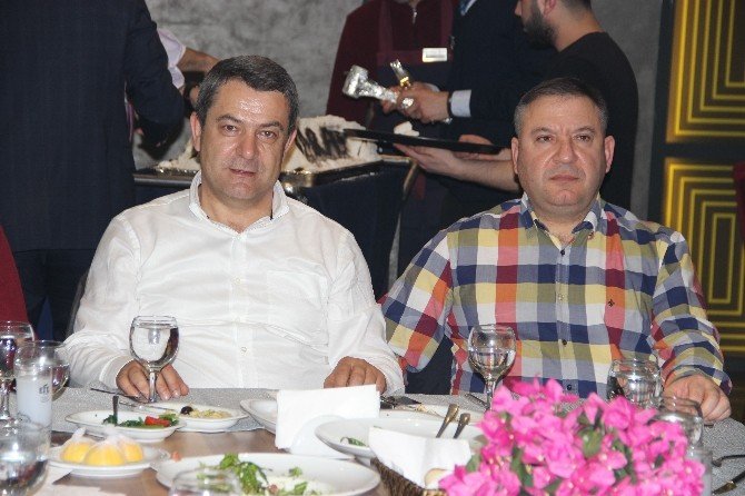 Eskişehir Basket’in Kulüp Başkanı Sinan Özeçoğlu: