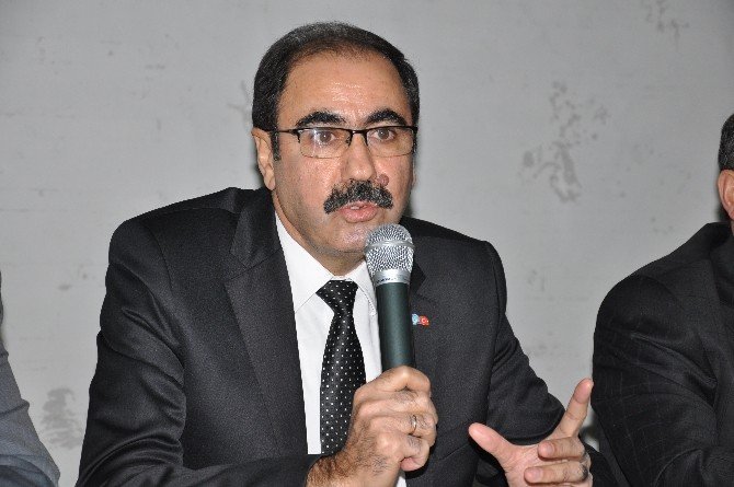 Türk Enerji-sen Genel Başkanı Mehmet Özer: