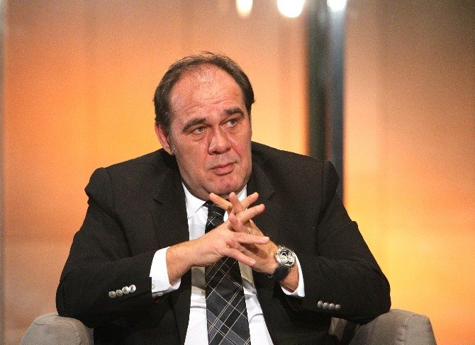 Demirören: "Böyle Giderse Süper Lig’de Birçok Takım Avrupa’ya Gidemez"