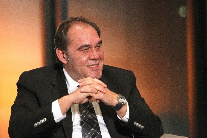 Demirören: "Böyle Giderse Süper Lig’de Birçok Takım Avrupa’ya Gidemez"