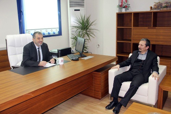Rektör Prof. Dr. Türkay Dereli, ’Rektörler Konuşuyor’un Konuğu Oldu