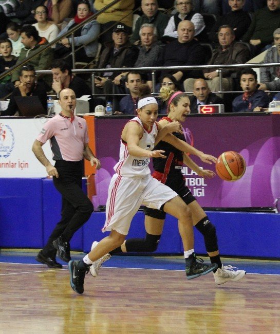 Türkiye Kadınlar Basketbol Süper Ligi