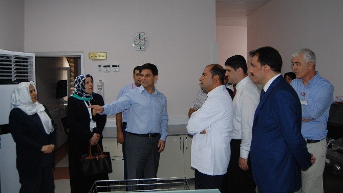 Tkhk Başkanı Uzman Dr. Zafer Çukurova Batman’da Hastaneleri Gezdi
