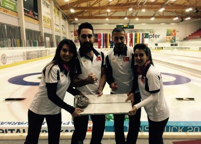 Karışıklar Curling Milli Takımı’ndan Büyük Başarı