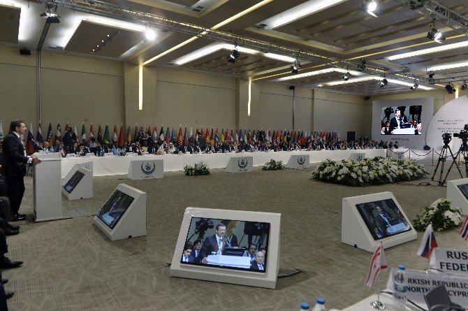 Hisarcıklıoğlu: "İslam Ülkeleri, Gelir Adaleti Ve Zenginlik İçin Ticareti Artırmak Zorunda"