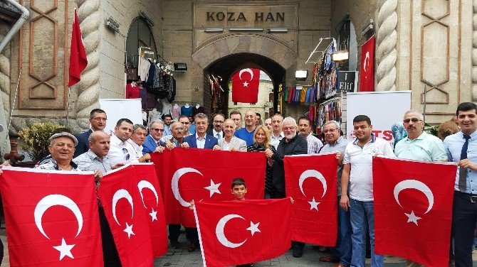 Btso’dan Teröre Bayraklı Tepki