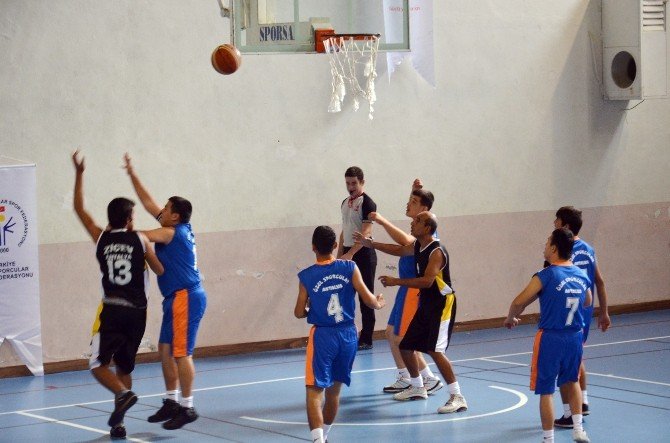 Özel Sporcular Basketbol Müsabakaları Bafra’da Başladı