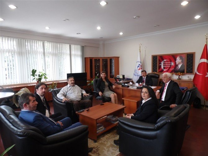 Satranç Federasyonu Başkanı Tülay’dan Spor İl Müdürü Kaplan’a Ziyaret