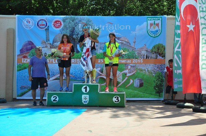 İznik 3. Türkiye Triatlon Yarışları Nefes Kesti