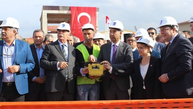 Türkiye’nin İlk ’Yeşil’ Yerel Yönetim Binasının Temeli Çanakkale’de Atıldı