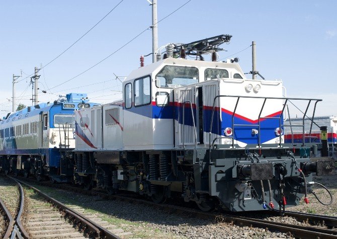 Milli Elektrikli Lokomotif Bugün Raylara İniyor