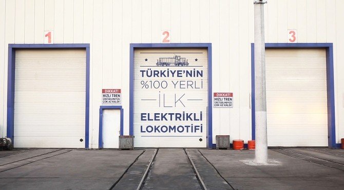 Milli Elektrikli Lokomotif Bugün Raylara İniyor
