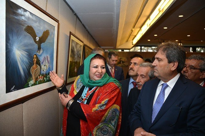 Türkmenlerden Kültür Ve Turizm Bakanlığına Hizmet Ödülü