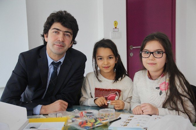 İstanbul’da 6 Bin Tl’lik Ücretsiz Eğitim İçin 200 Çocuk Aranıyor
