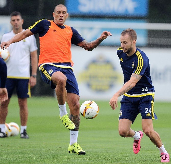 Fenerbahçe’de Avrupa Mesaisi Başladı