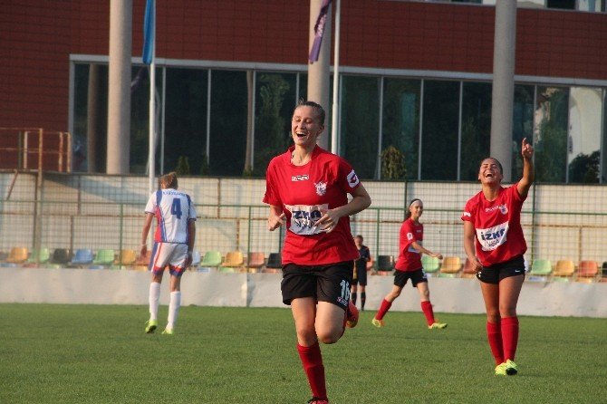 Konak’tan Avrupa’da İlk Galibiyet