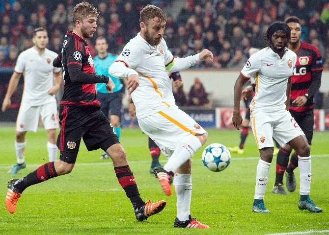 Arsenal Puanla Tanıştı