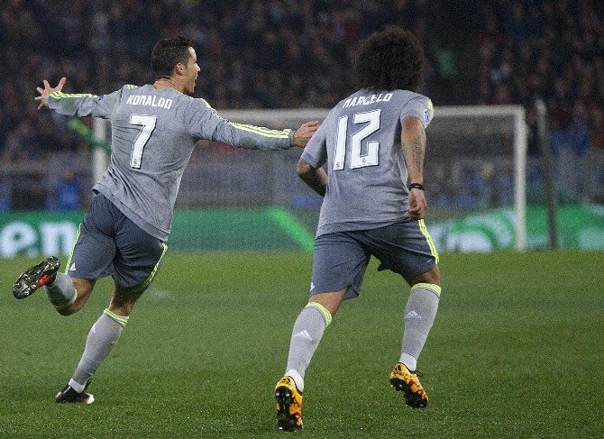 Real Madrıd, Deplasmanda Roma’yı Devirdi