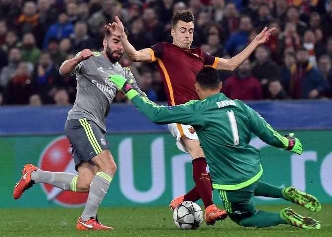 Real Madrıd, Deplasmanda Roma’yı Devirdi