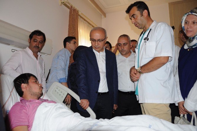 Elvan, Darp Edilen Ak Partili Genci Ziyaret Etti