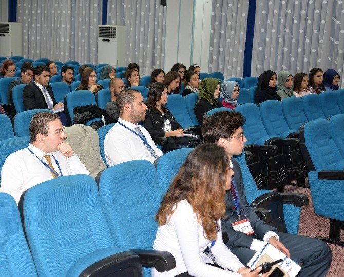 Yüce: “Suriye Kanayan Bir Yara”