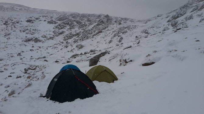Uludağ’da -20 Derecede Kamp