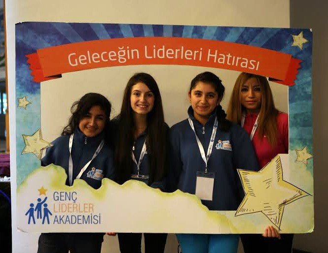 Geleceğin Liderleri Antalya’da Buluştu