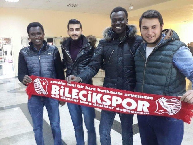 Üni 11 Taraftar Grubu Kuruldu