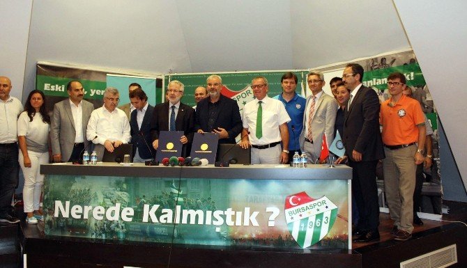 Uludağ Üniversitesi, Bursaspor İçin İmza Attı