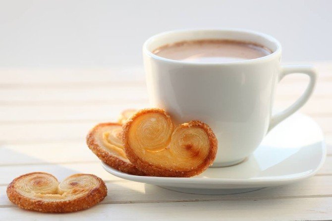 Diyetisyen Işın Sayın: "Çayın, Kahvenin Yanı Boş Kalsın"