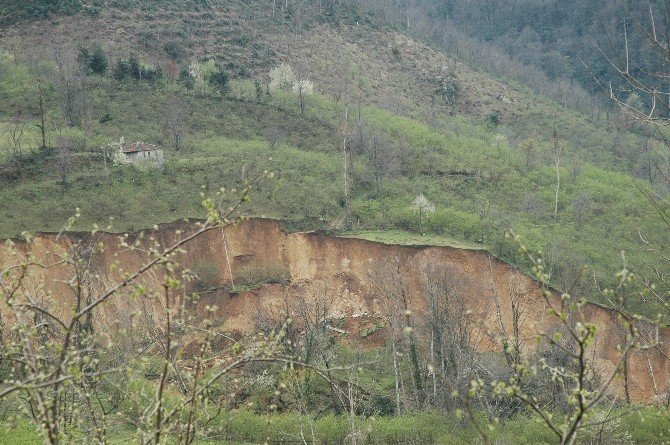 Doğu Karadeniz’de Heyelan Uyarıları