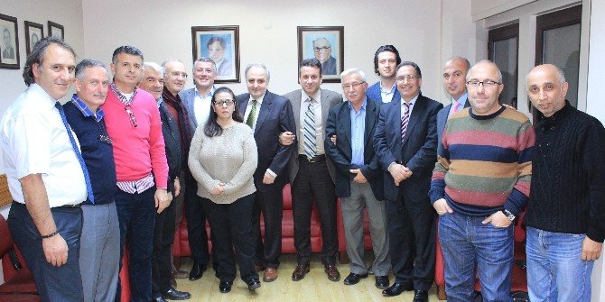 Celil Hekimoğlu, Sahadan İnmiyor