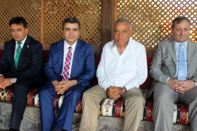 Vali Düzgün’den Kayserispor’a Moral Ziyareti
