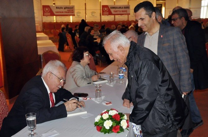 Doğu Perinçek’in Heyeti Rusya Yolcusu