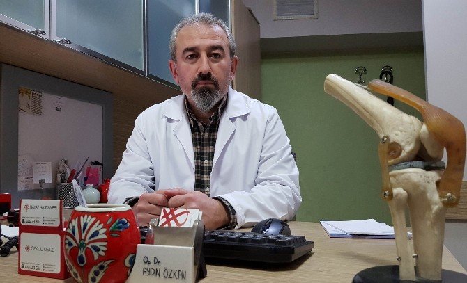 Kaldırımlar Buz Tuttu, Ortopedi Servisleri Doldu