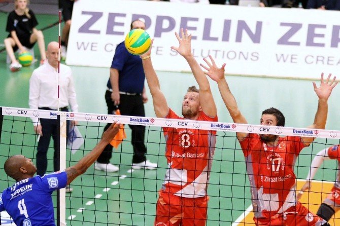 Ziraat Bankası Voleybol Takımı, Frıedrıcshafen’de Liderliğe Yükseldi