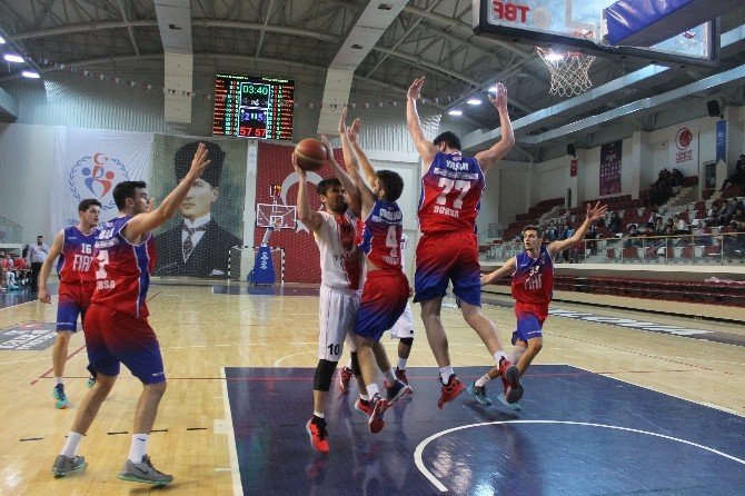 Genç Tofaş Yalova’da Galip