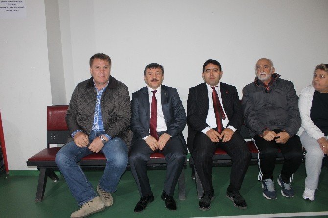 Yalova’da İlk Kez Düzenlenen Güreş Ligi Start Aldı