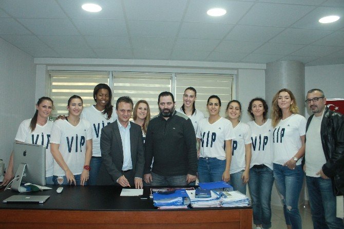 Özel Yalova Hastanesi, Yalova’nın Perilerine Sponsor Oldu