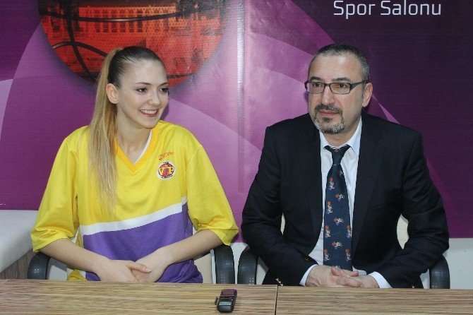 Yalova Vip’te İlk Yarıyı Galibiyetle Tamamlamanın Sevinci Yaşanıyor