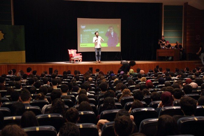 Hayrettin, Anadolu Üniversitesi’nde Kırdı Geçirdi