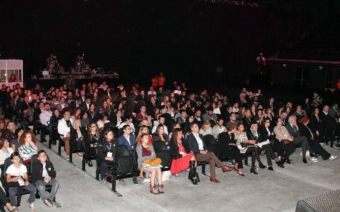 Kristal Elma Festivali’nde 3 Günlük Maraton Başladı