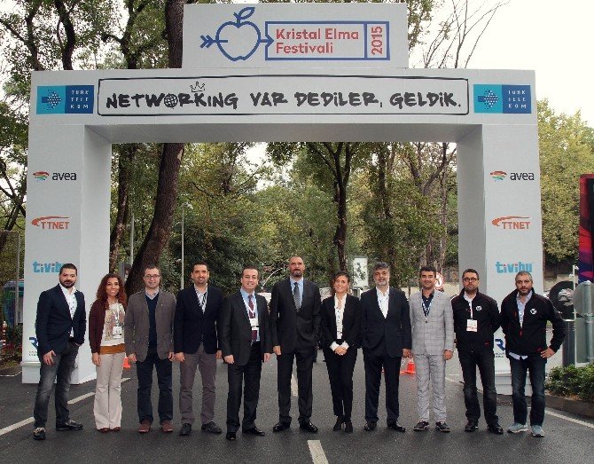 Kristal Elma Festivali’nde 3 Günlük Maraton Başladı