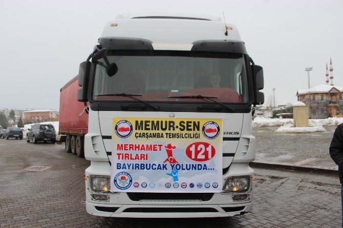 Çarşamba’dan Bayır Bucak Türkmenlerine 5 Tır Yardım