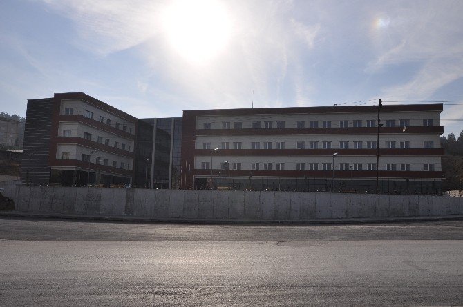 Bozüyük Myo Yeşilkent’teki Yeni Binasına Taşınıyor