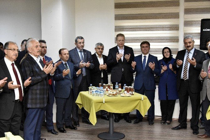 Yeni Dünya Vakfı Gümüşhane Temsilciliği Açıldı