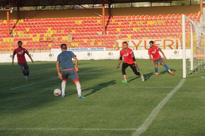 Yeni Malatyaspor, Hazırlıklarını Sürdürüyor