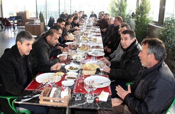 Yeni Malatyaspor’dan Yedaş’a Ve Gazetecilere Yemek