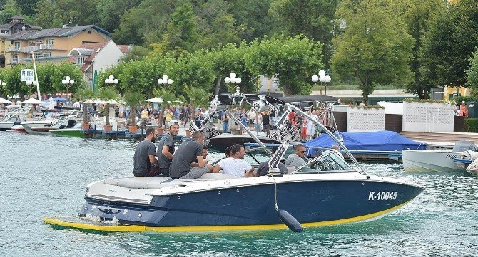 Galatasaraylı Futbolcuların Tekne Keyfi