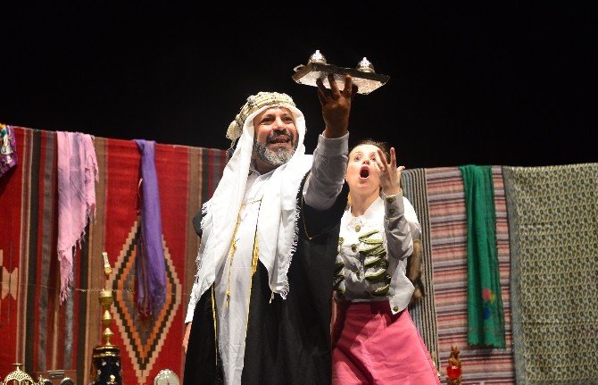 “Alo Tiyatro”